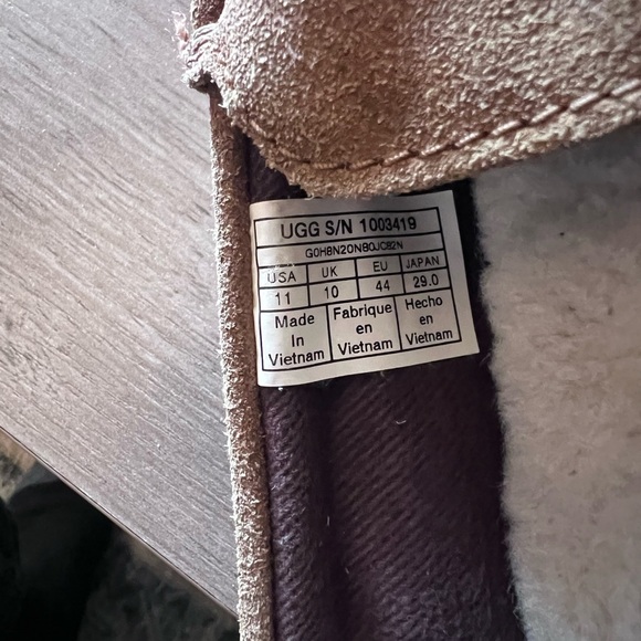 UGG Brown Suede Loafers UGG Alder Slip-On - Picture 9 of 10